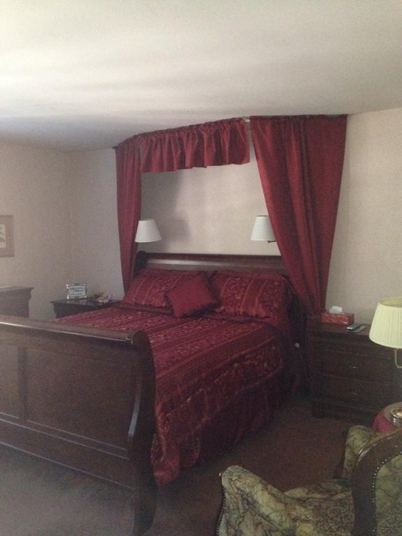 Switzerland Haus Bed And Breakfast Inn Big Bear Lake Ruang foto