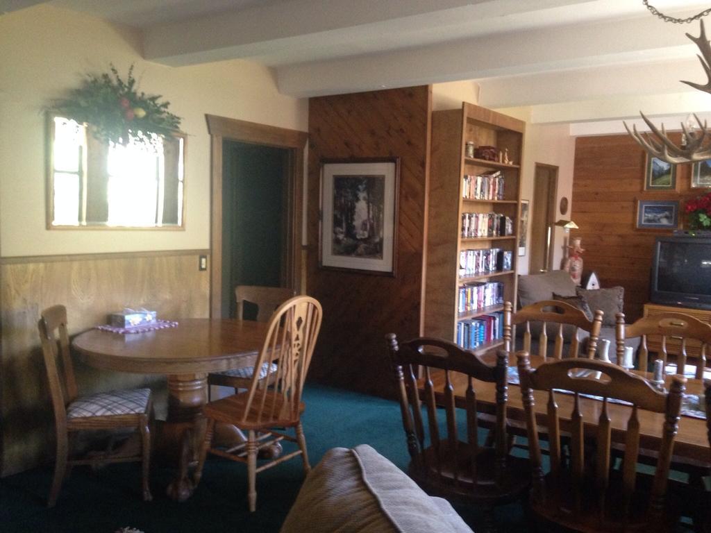 Switzerland Haus Bed And Breakfast Inn Big Bear Lake Bagian luar foto